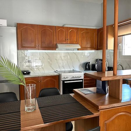W Pearl Suite Néa Péramos 외부 사진