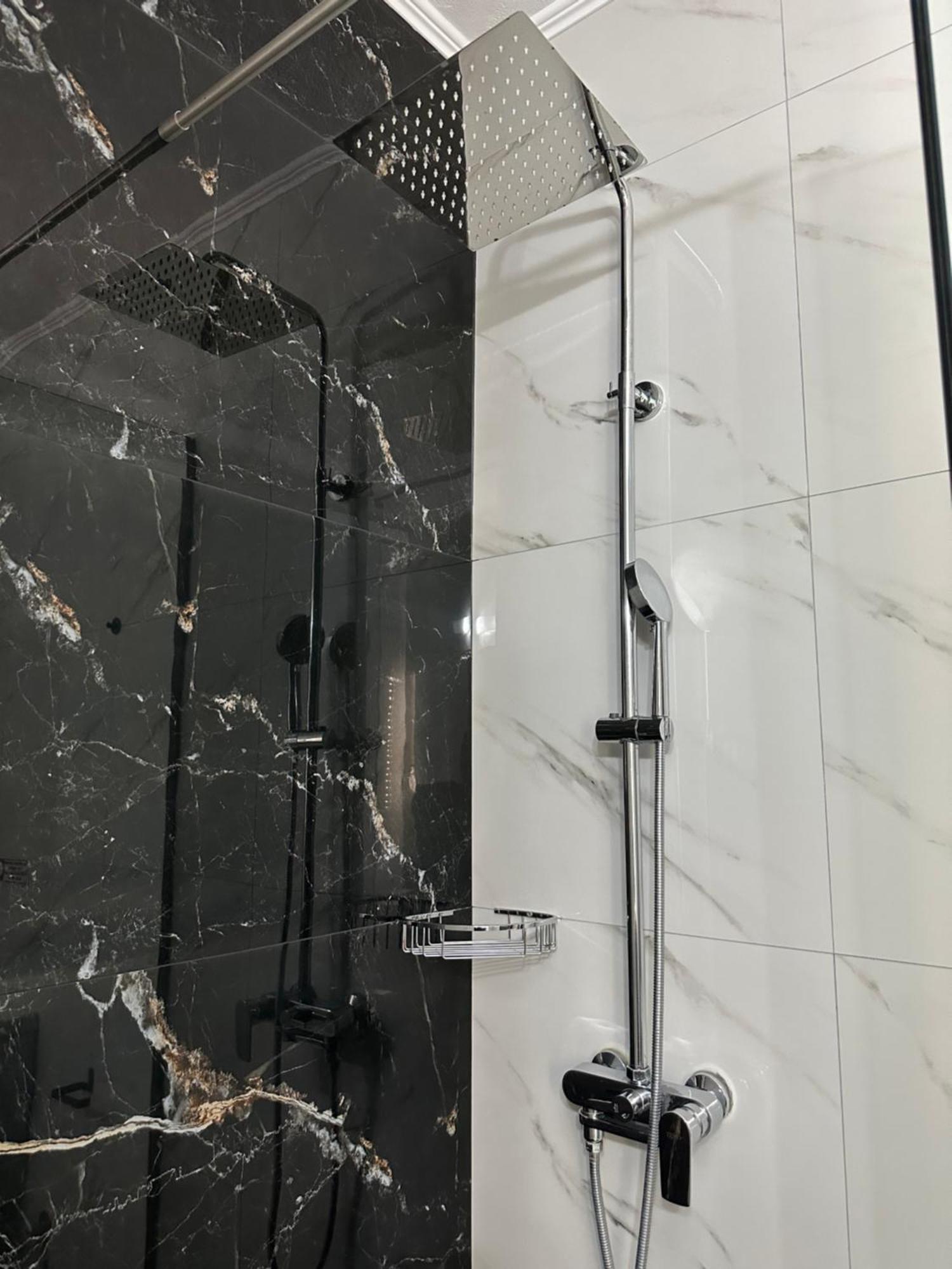 W Pearl Suite Néa Péramos 외부 사진